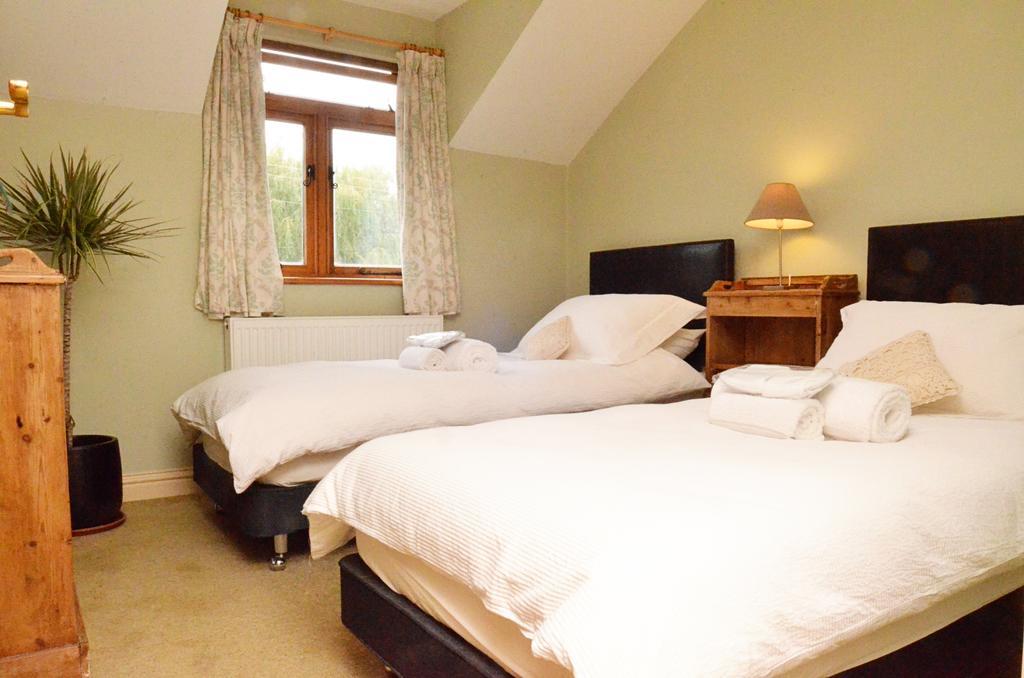 Villa Trade Digs Brimscombe Stroud  Zimmer foto